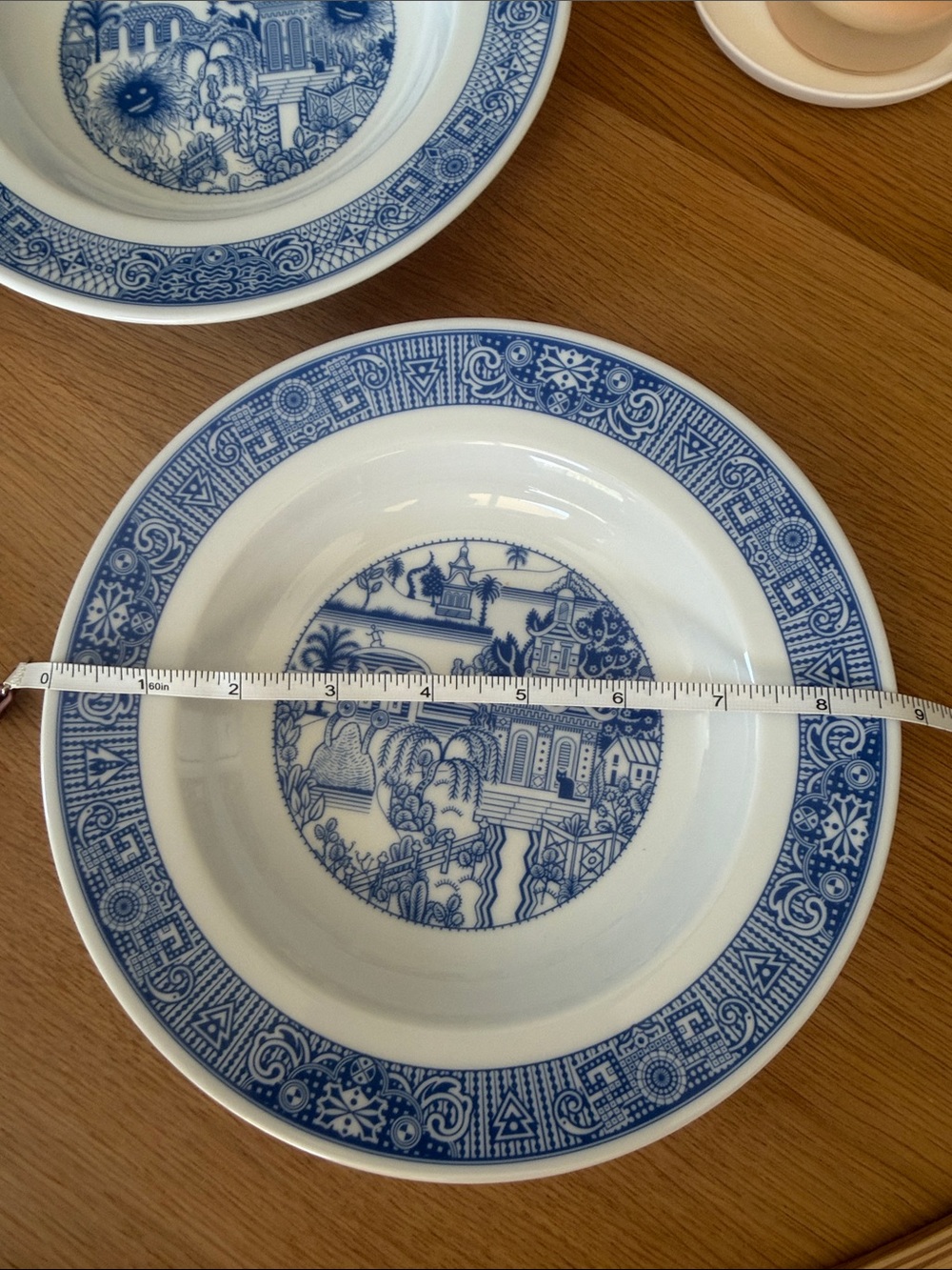 Set of 4 Blue & White Ceramic Soup Bowls with Whimsical Designs - Picture 9 of 13